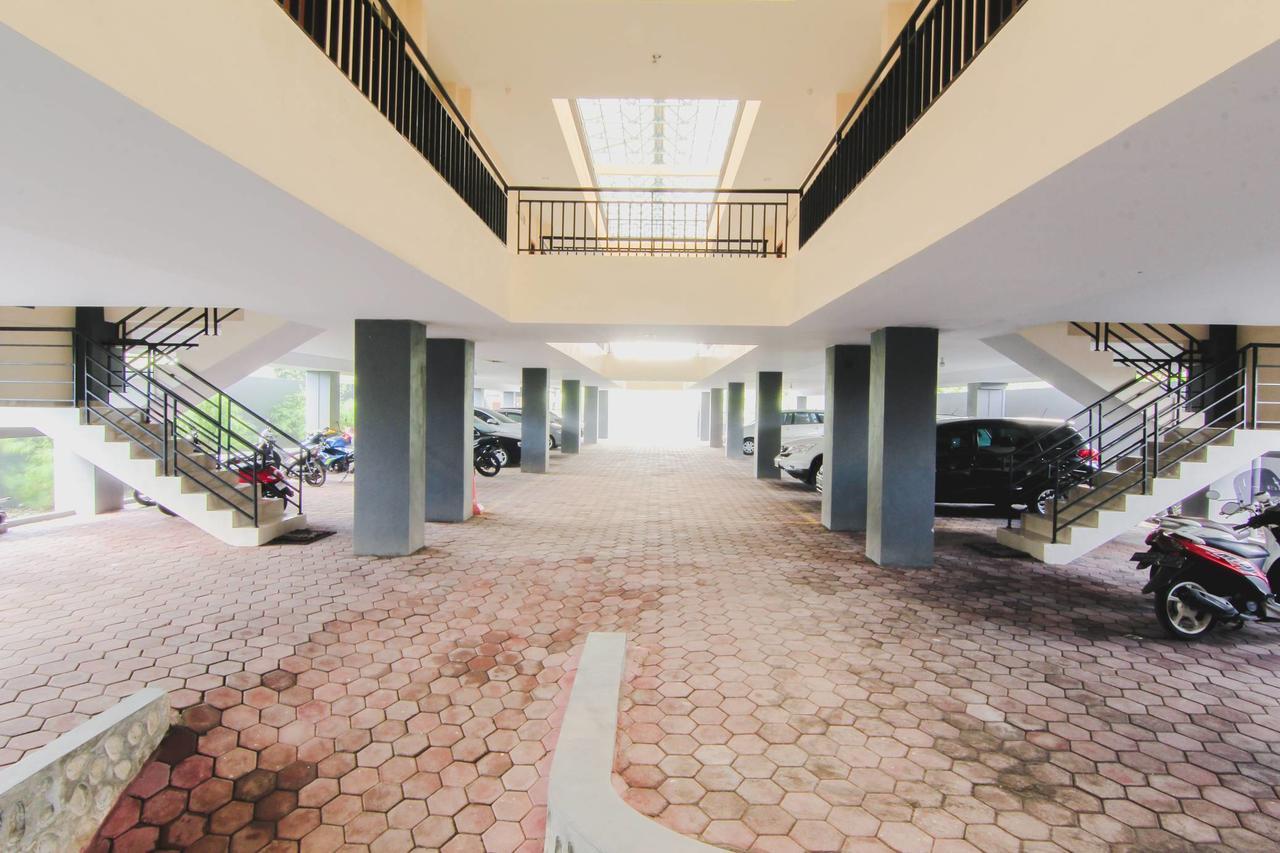 D'Paragon Seturan 4 Maguwo Bagian luar foto