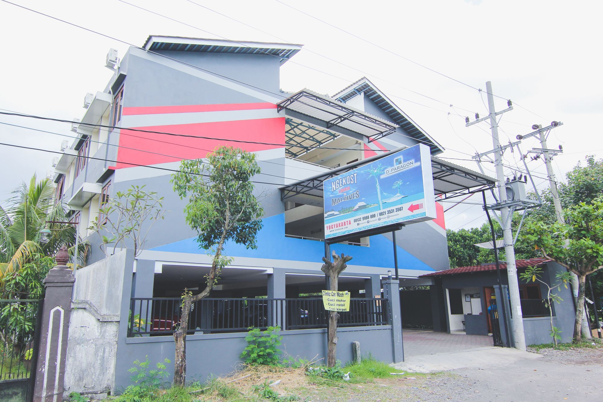 D'Paragon Seturan 4 Maguwo Bagian luar foto